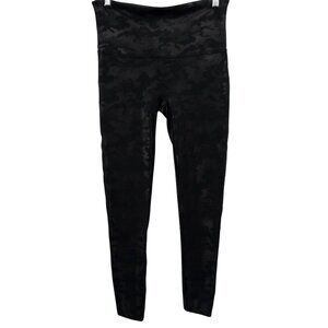 Spanx Camo Black Pull On Slimming Leggings Size XL Stretch Shiny Yoga Workout